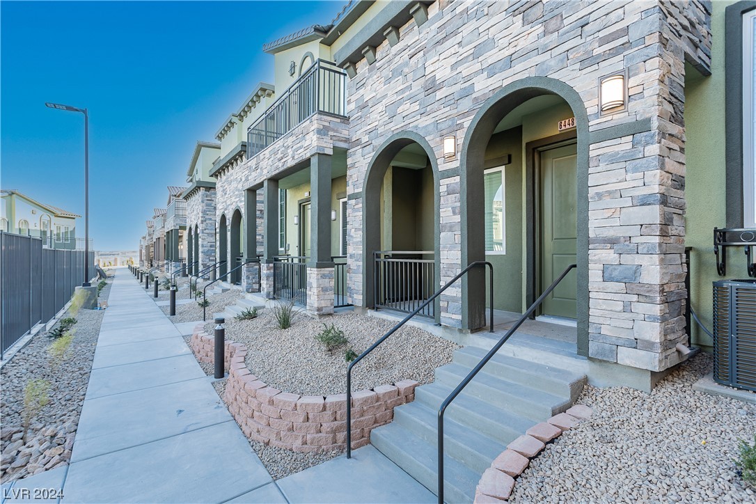 6448 Spring Jog Street Las Vegas, NV 89166 - Photo 4 of 49