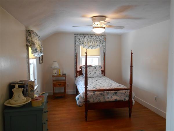 72 Jamieson Road Holden, MA 01520 - Photo 11 of 14 Gallery Image 11