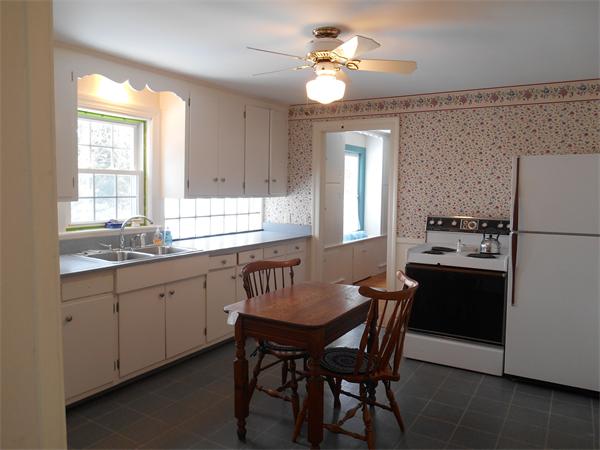 72 Jamieson Road Holden, MA 01520 - Photo 7 of 14 Gallery Image 7