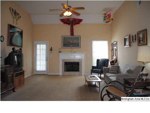 5116 Overlook Circle Bessemer, AL 35022 - Photo 4 of 31