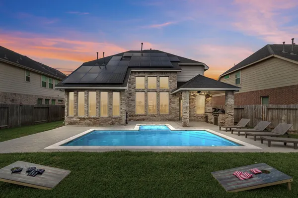 $4,300 | 7606 Quiet Trace Lane, Pearland, TX 77581
