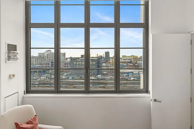 $1,450,000 | 27-28 Thomson Avenue, Unit 529 | Long Island City