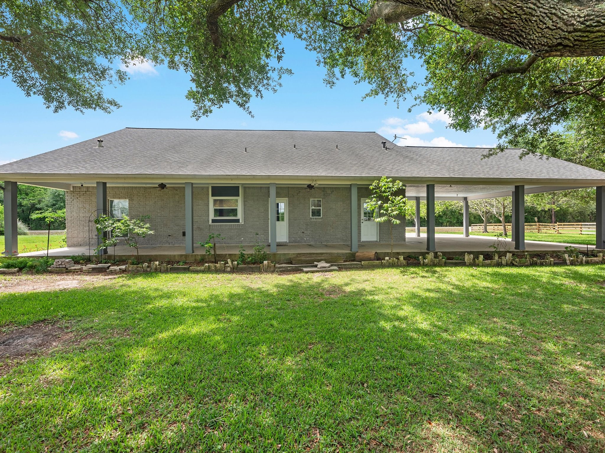 2600 Euell Road Crosby, TX 77532 - Photo 29 of 42 A beautiful backyard setting