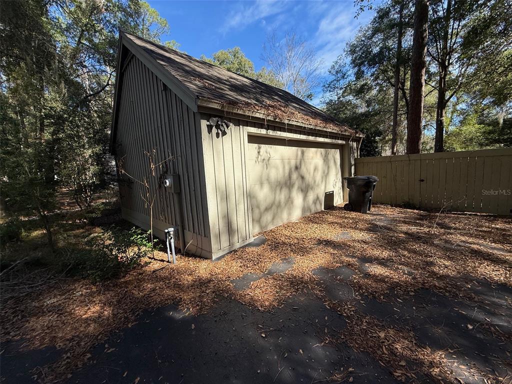 5601 Southwest 83 Drive Gainesville, FL 32608 - Photo 18 of 21