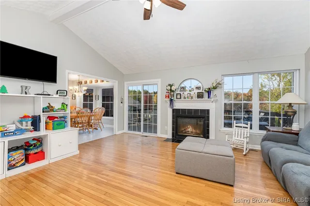 $354,900 | 4106 Andrew Drive, Floyds Knobs, IN 47119