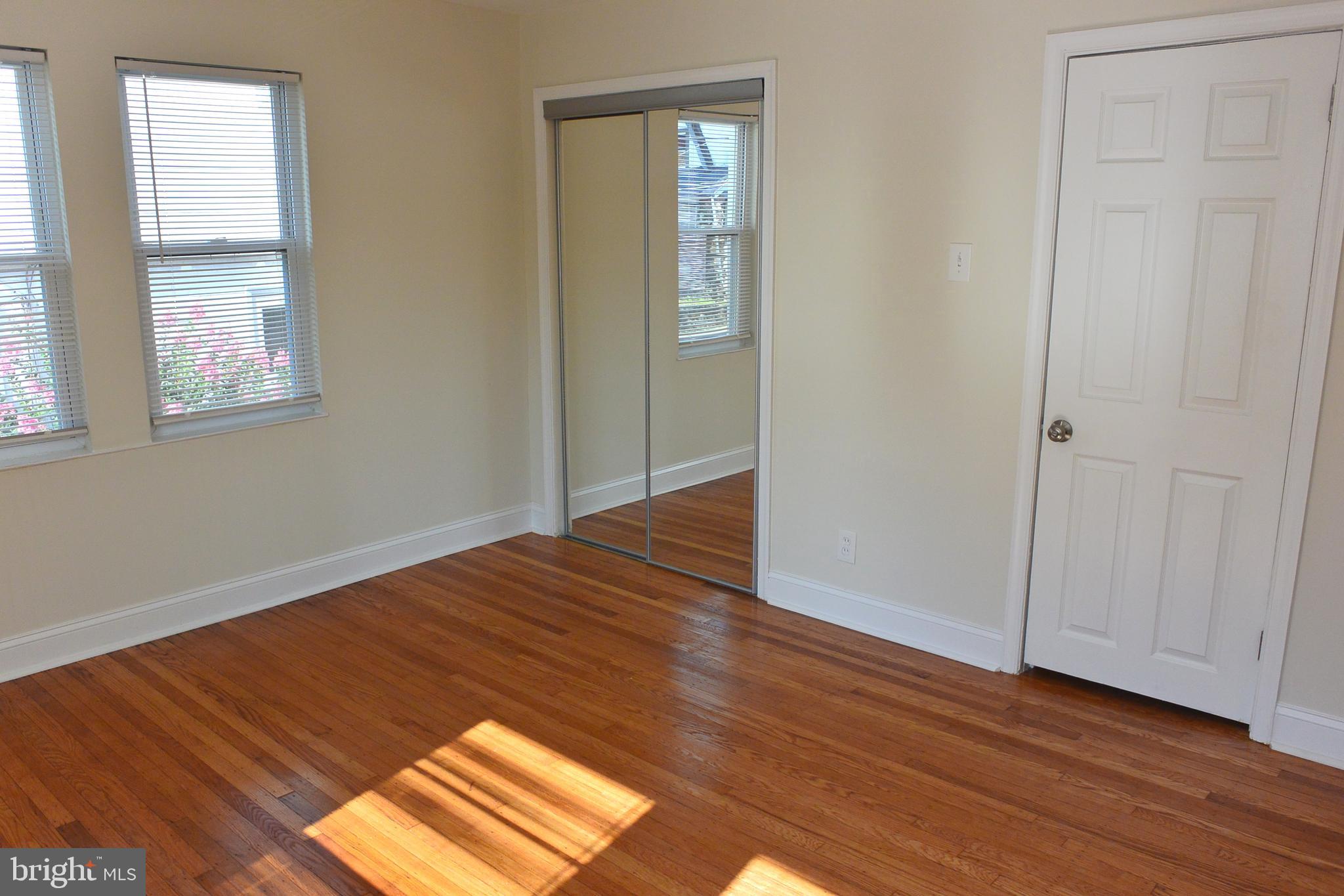 120 Oakley Road Upper Darby, PA 19082 - Photo 22 of 36