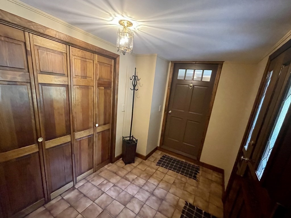 8 Howe Road Spencer, MA 01562 - Photo 13 of 42 Gallery Image 13