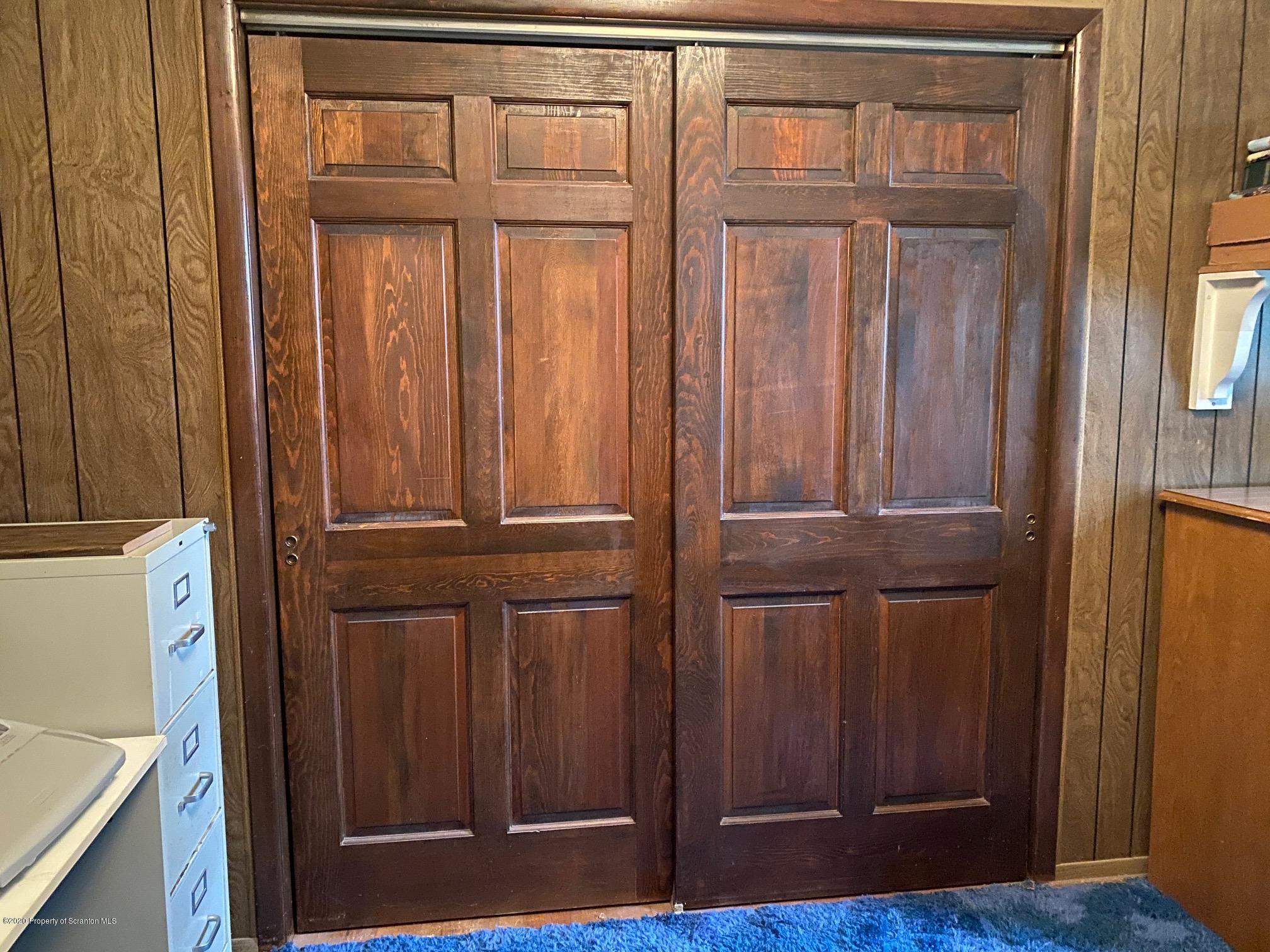 25 Dennis Road Scott Township, PA 18447 - Photo 18 of 43 a view of front door