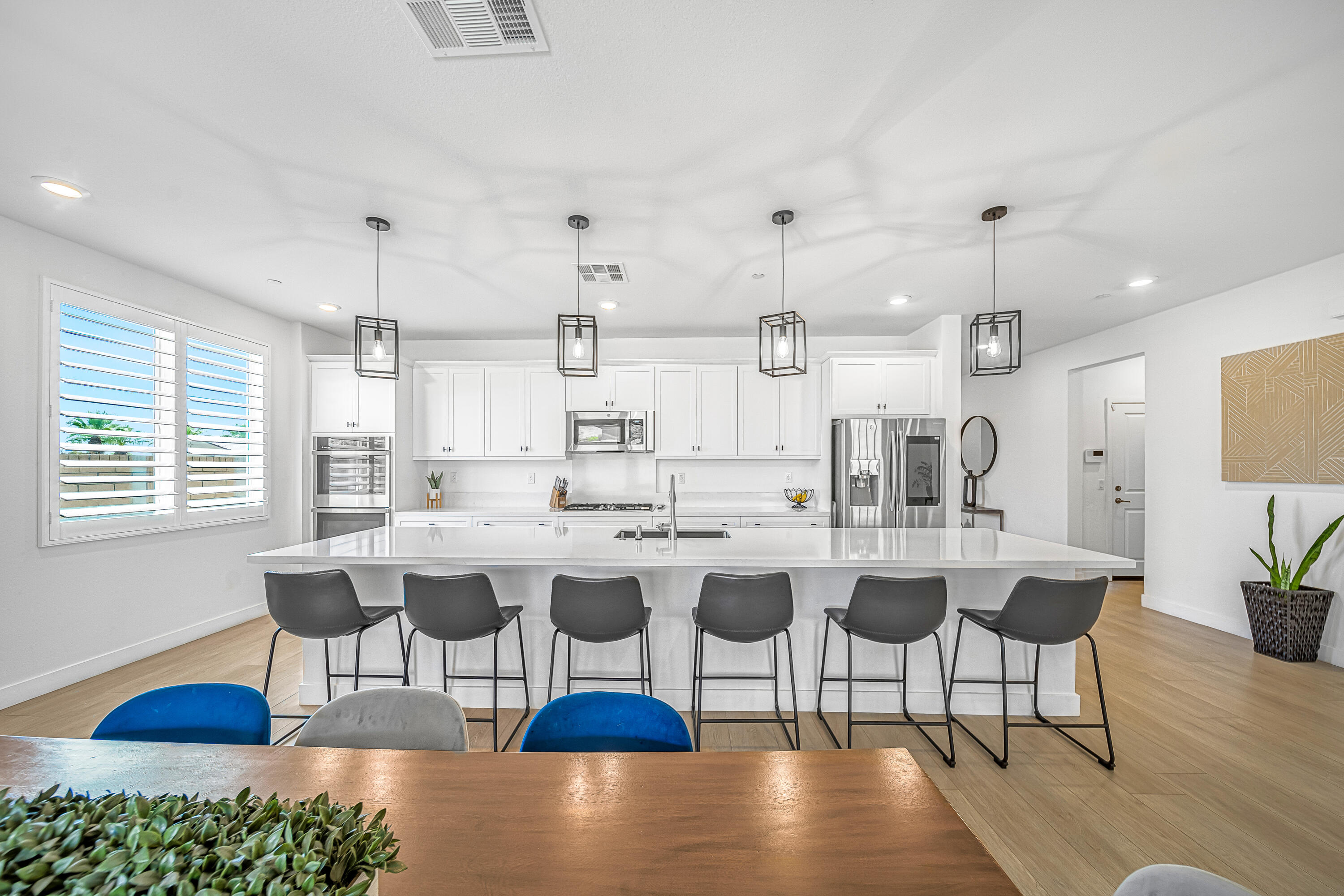 82188 Verdi Road Indio, CA 92203 - Photo 19 of 43 Kitchen/Dining