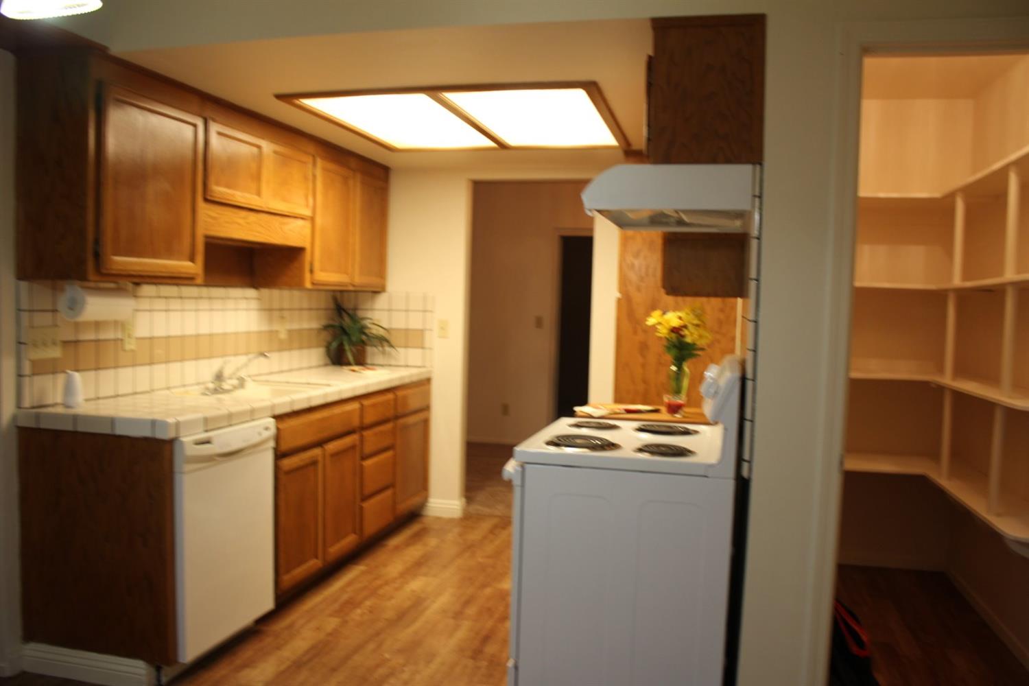 2360 Rainbow Road Mariposa, CA 95338 - Photo 5 of 27 Gallery Image 5