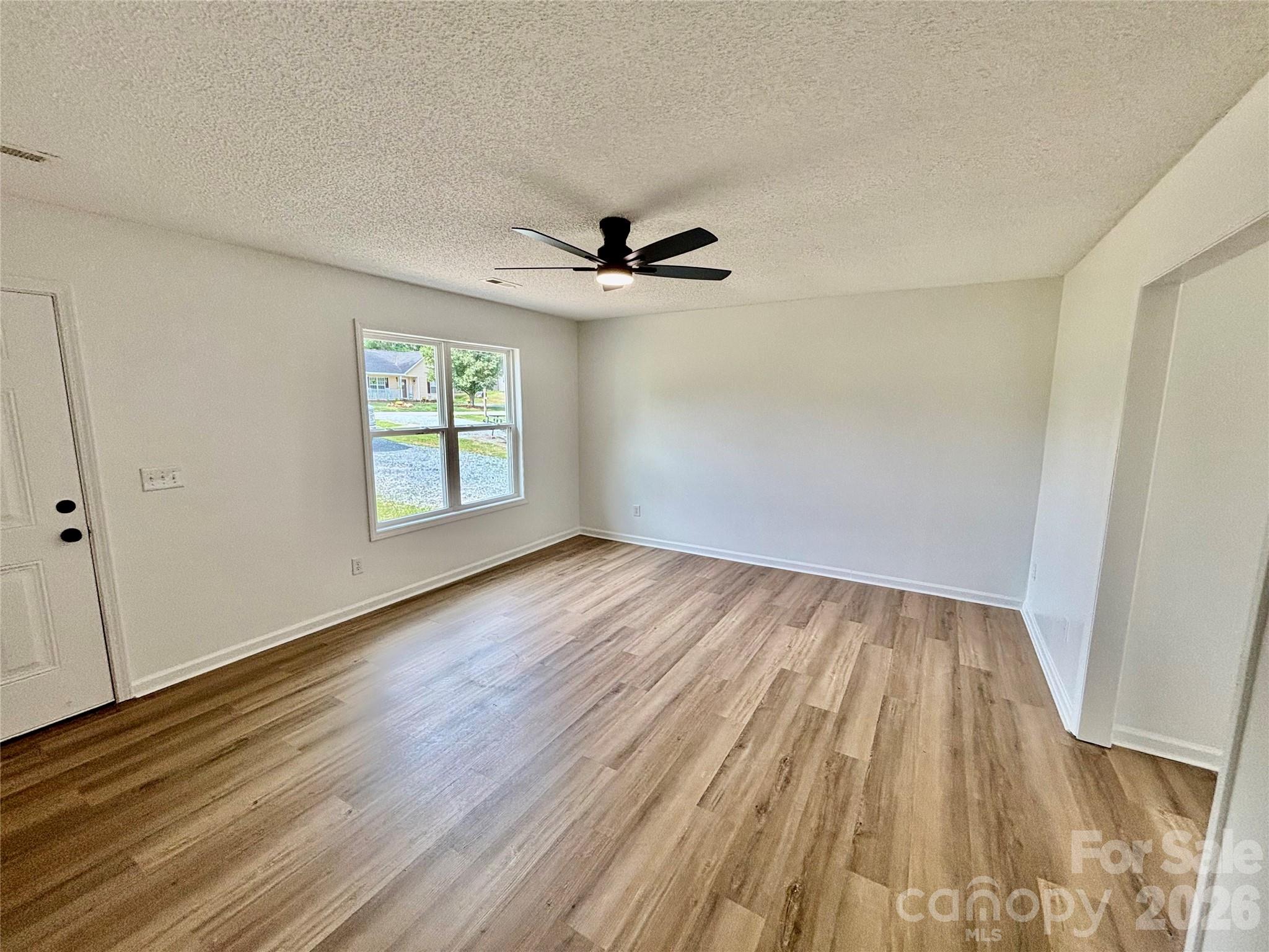 1002 Crescent Way Wingate, NC 28174 - Photo 6 of 26