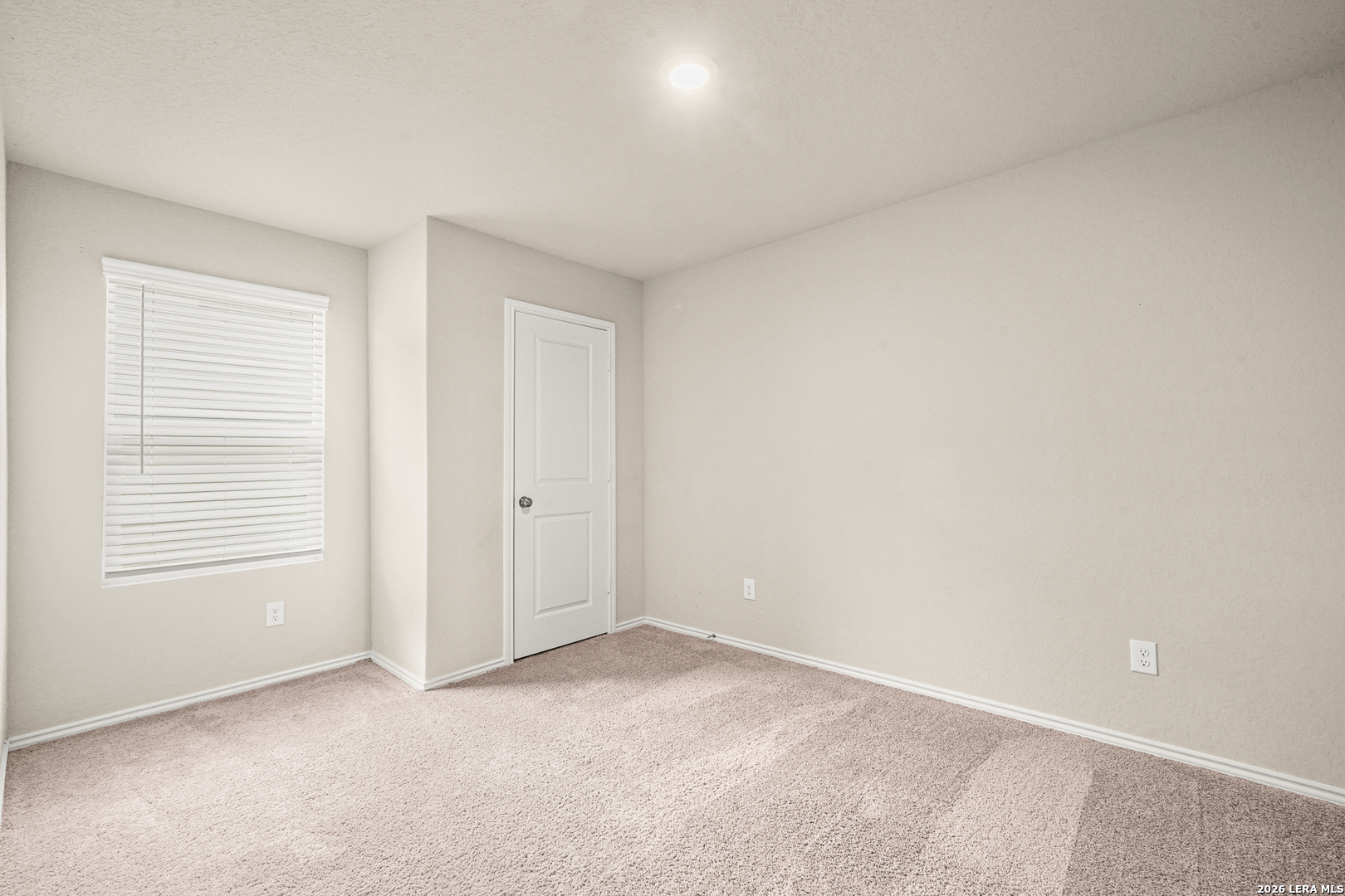 6443 Cibolo Converse, TX 78109 - Photo 10 of 24