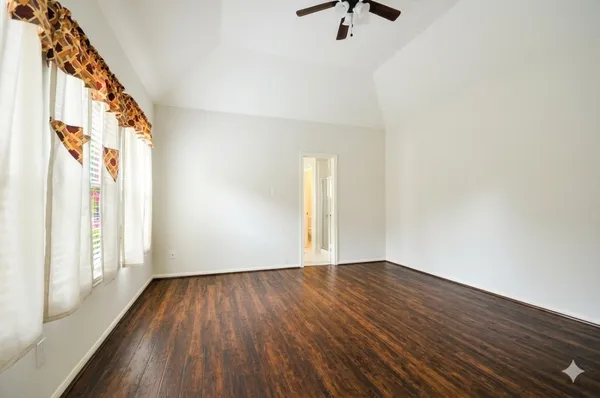 $2,095 | 146 Chandler Court, Sugar Land, TX 77479