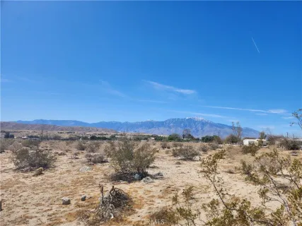 a view of mountain view with sky view