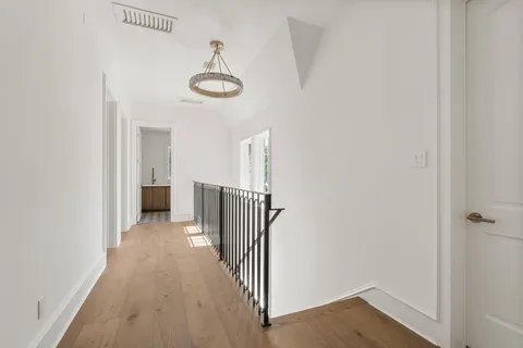 $2,750,000 | 1126 East 7 1/2 Street, Houston, TX 77009