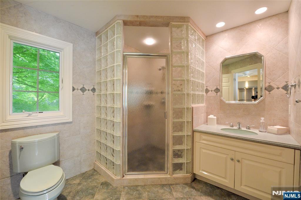 4 Baldwin Road Saddle River, NJ 07458 - Photo 32 of 36 Gallery Image 32