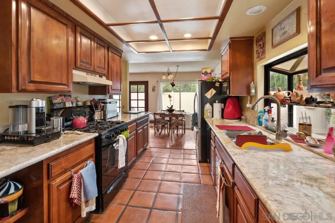 894 Coldstream Drive El Cajon, CA 92020 - Photo 13 of 30 a kitchen with lots of counter top space