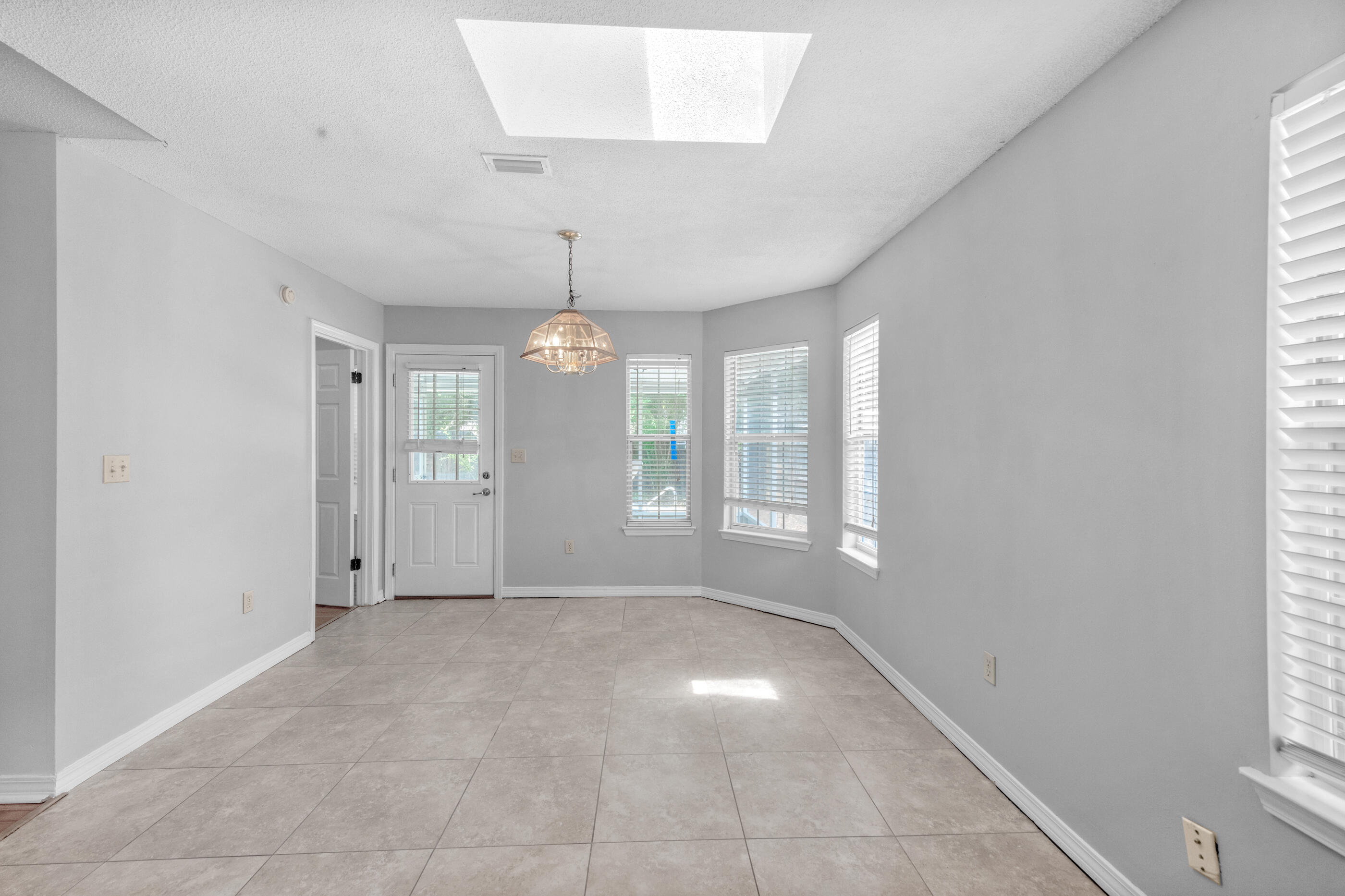 120 Wright Circle Niceville, FL 32578 - Photo 9 of 19 a view of an empty room with a window