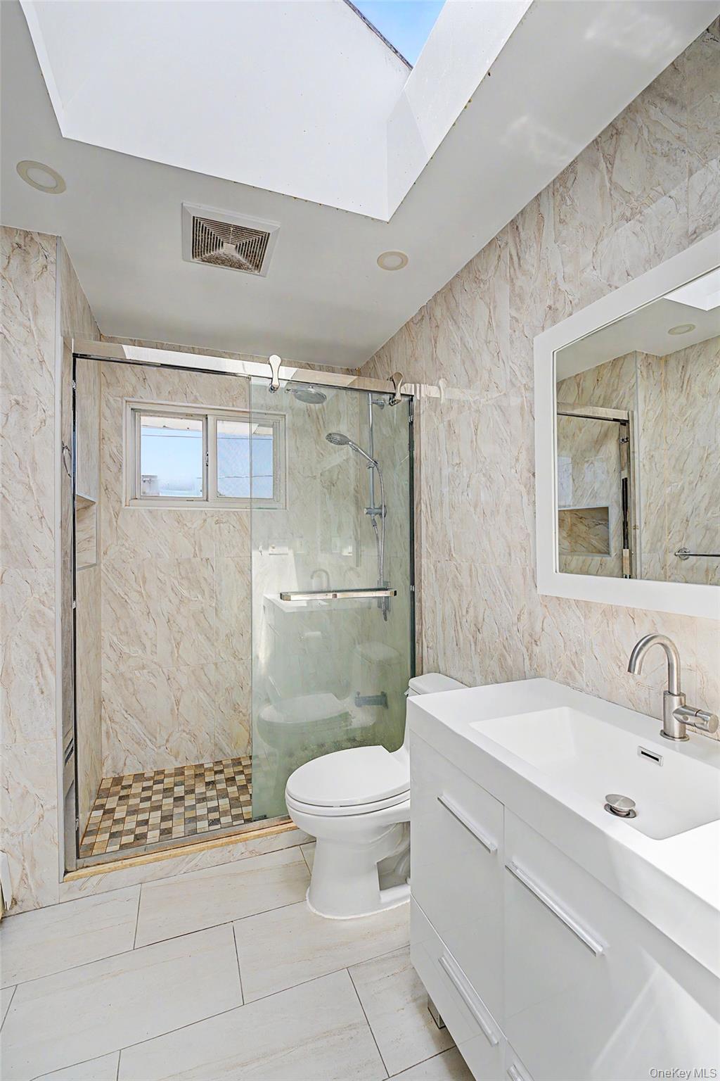 15 Hillvale Road Syosset, NY 11791 - Photo 11 of 18