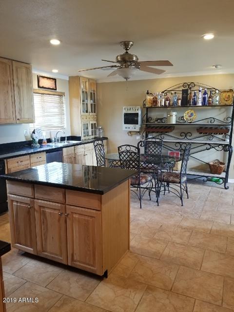 47500 North Happy Ranch Road Seligman, AZ 86337 - Photo 11 of 28 11) KITCHEN