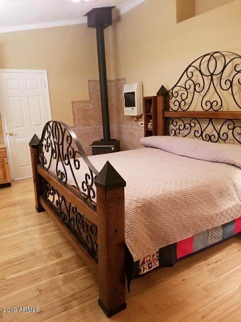 47500 North Happy Ranch Road Seligman, AZ 86337 - Photo 15 of 28 15) MASTER