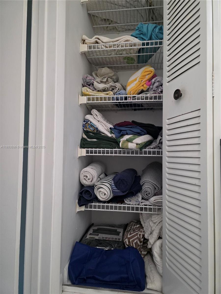 8000 Southwest 152nd Avenue, Unit 115 Miami, FL 33193 - Photo 31 of 33 a close view of stove and cabinets