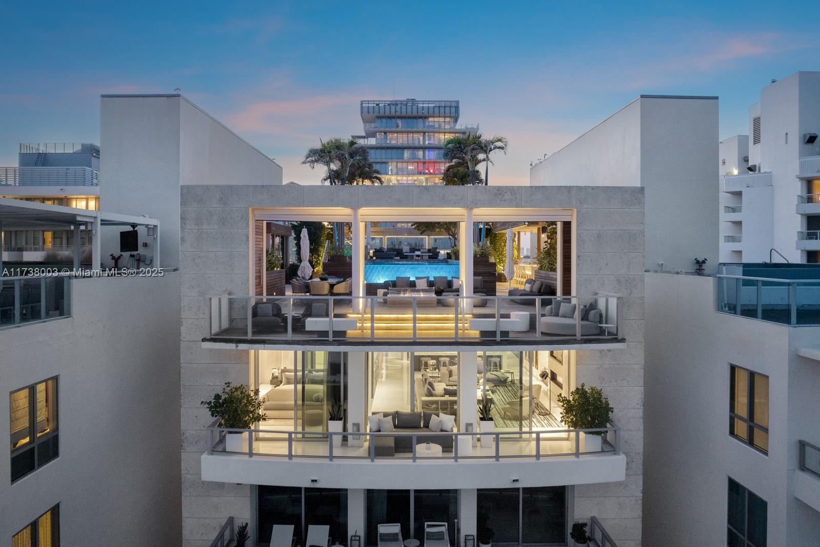 125 Ocean Drive, Unit PH Miami Beach, FL 33139 - Photo 2 of 56 a view of a living room and kitchen