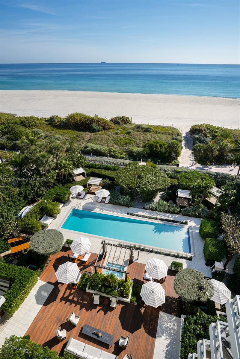 125 Ocean Drive, Unit PH Miami Beach, FL 33139 - Photo 52 of 56 a view of a lake with outdoor space