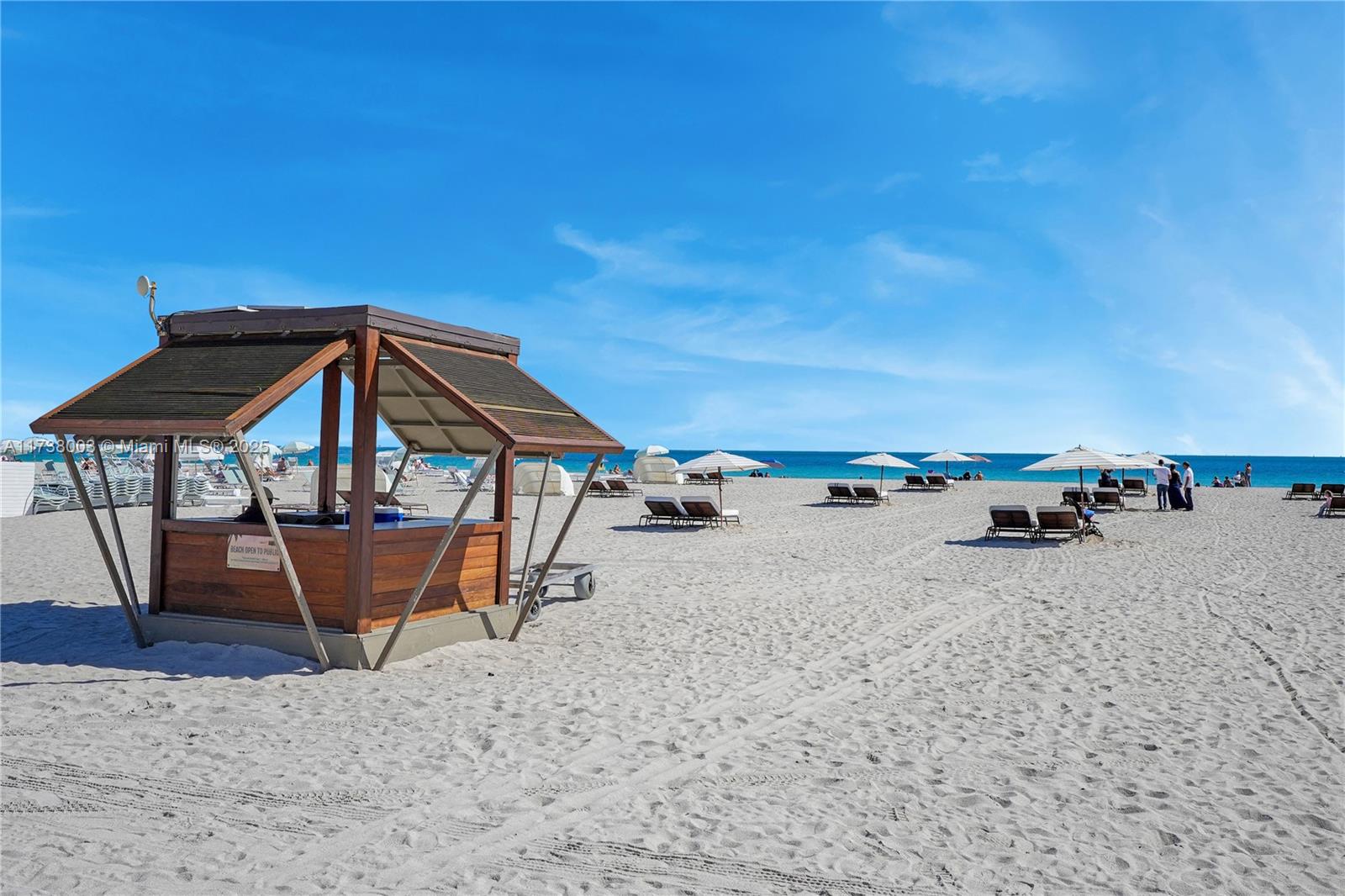 125 Ocean Drive, Unit PH Miami Beach, FL 33139 - Photo 56 of 56 a view of a ocean view with sitting space