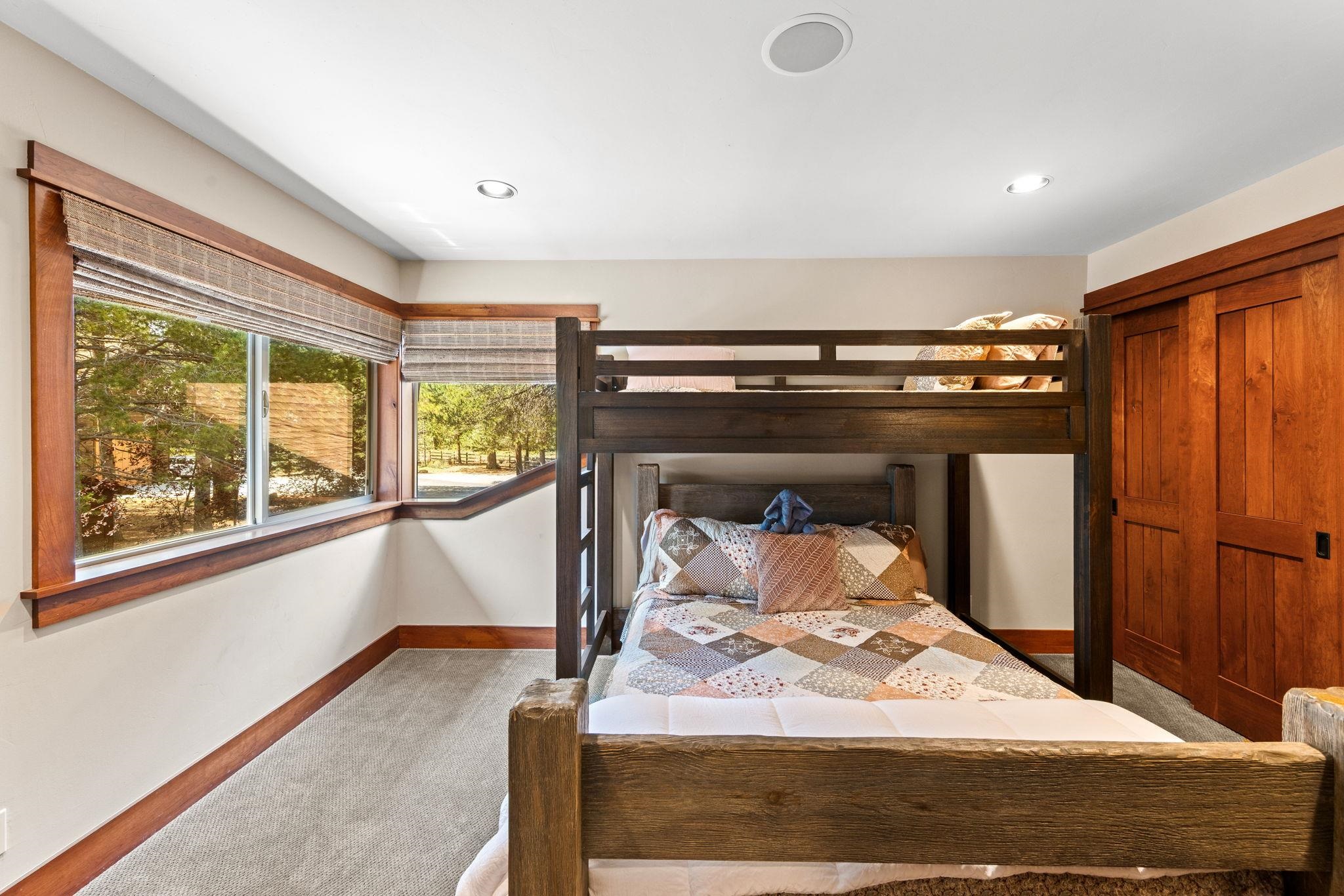 12261 Prosser Dam Road Truckee, CA 96161 - Photo 14 of 28