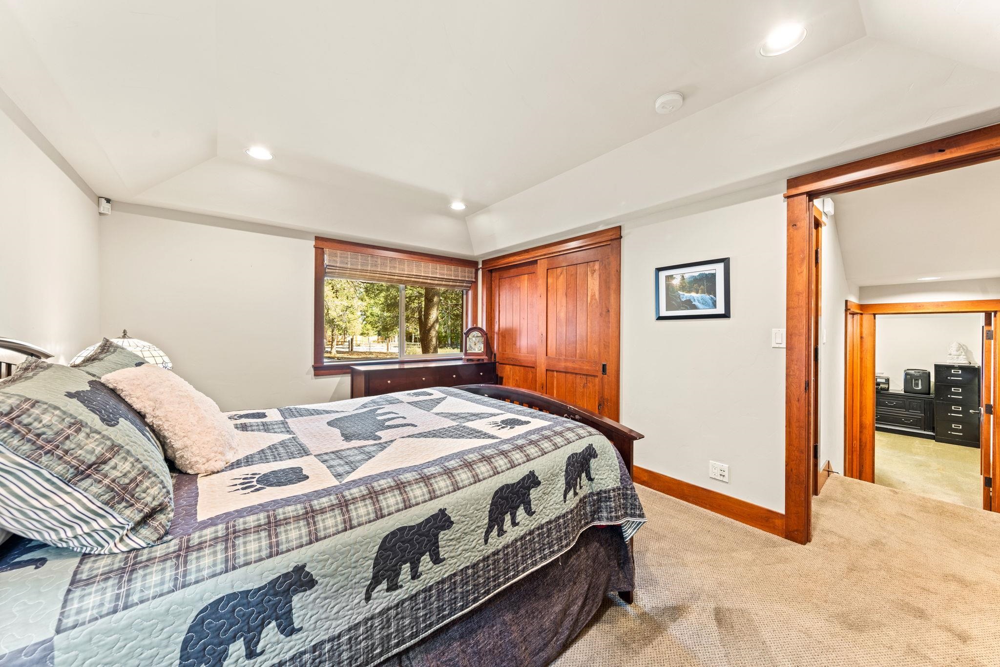 12261 Prosser Dam Road Truckee, CA 96161 - Photo 15 of 28