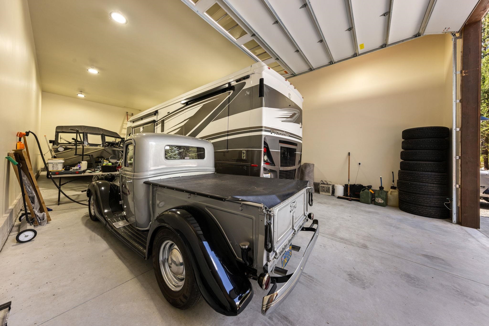 12261 Prosser Dam Road Truckee, CA 96161 - Photo 23 of 28