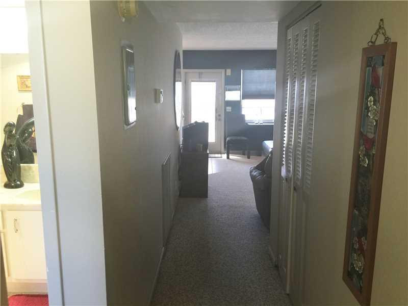 4098 Wolverton East, Unit 4098 Boca Raton, FL 33434 - Photo 20 of 32 Interior Space/Layout.
