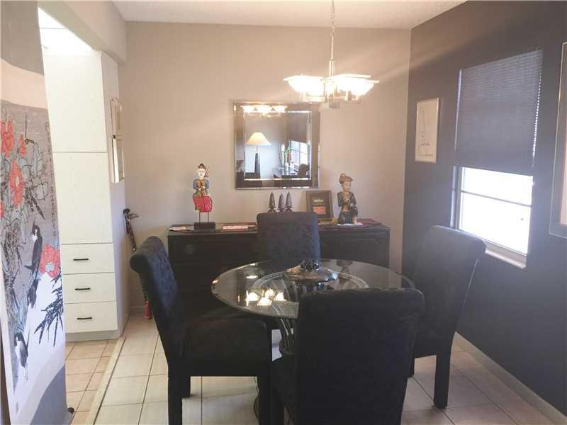 4098 Wolverton East, Unit 4098 Boca Raton, FL 33434 - Photo 24 of 32 Dining Room.