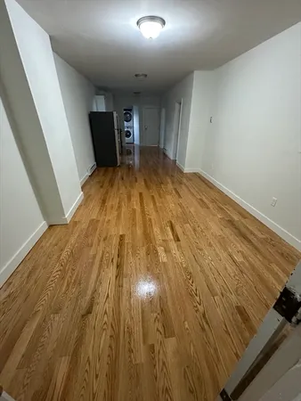 $3,800 | 506 East Broadway, Unit 4, Boston, MA 02127