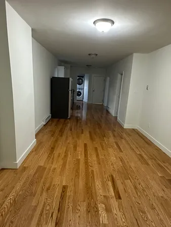 $3,800 | 506 East Broadway, Unit 4, Boston, MA 02127