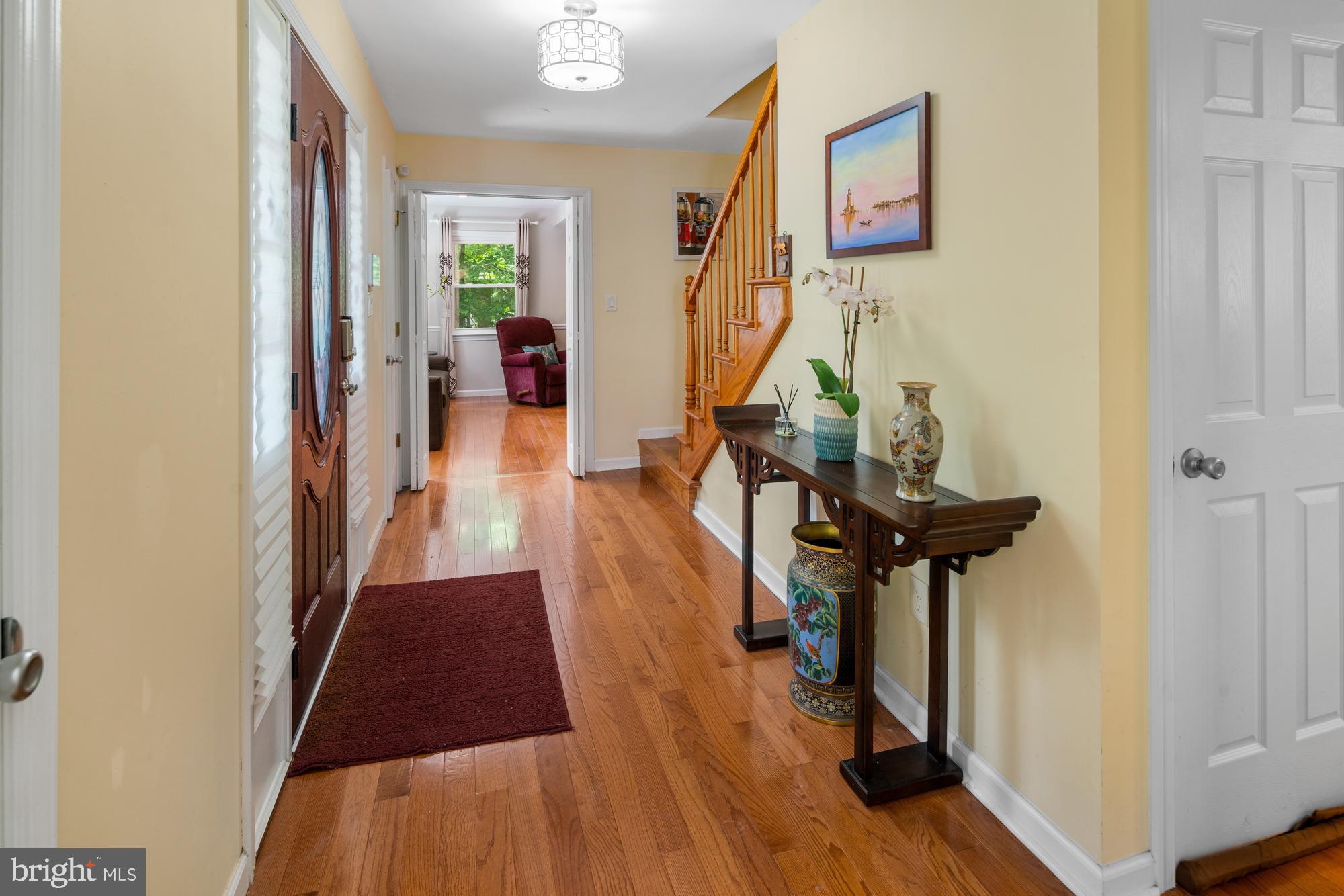 1063 Stuart Road Princeton, NJ 08540 - Photo 4 of 38