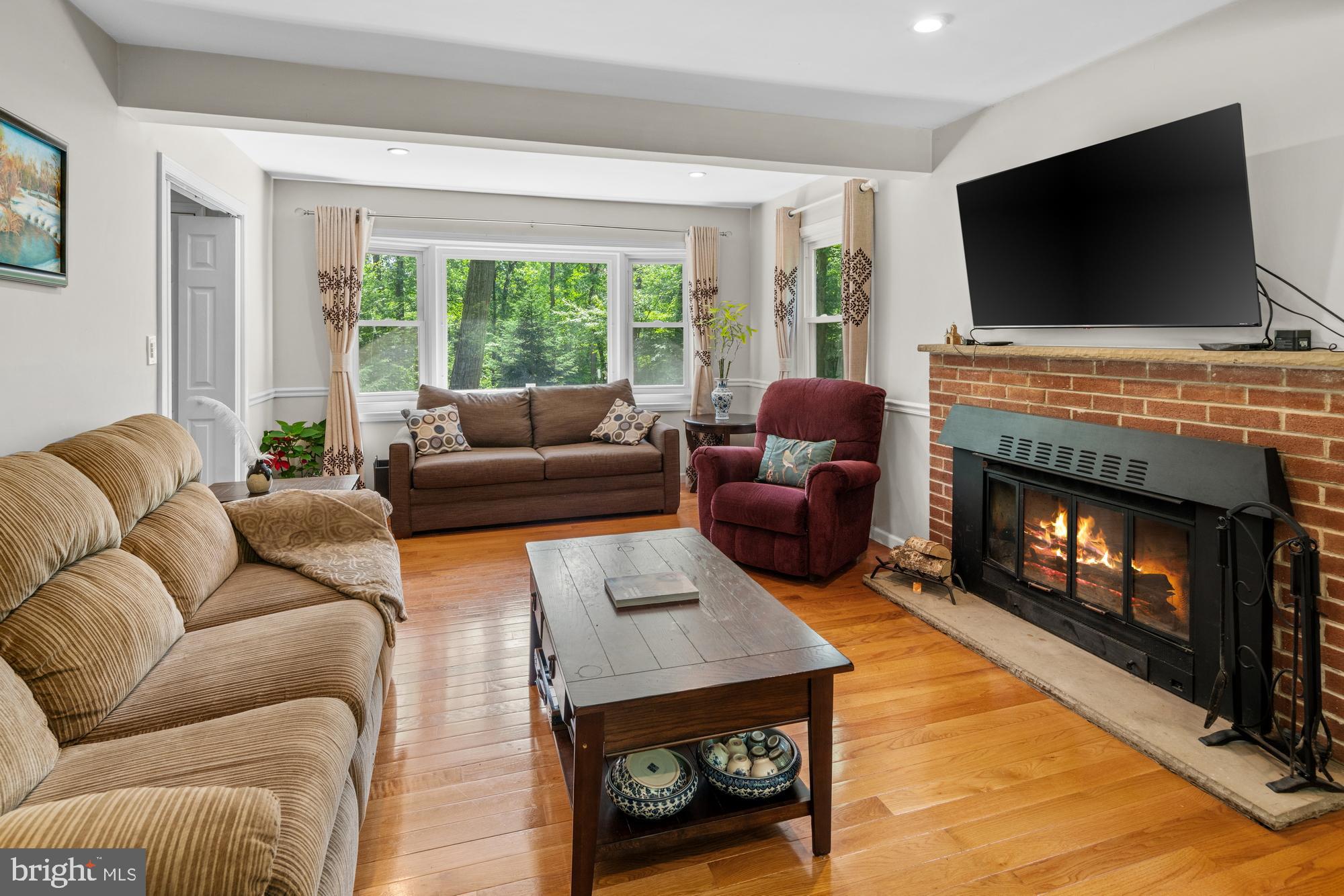 1063 Stuart Road Princeton, NJ 08540 - Photo 7 of 38