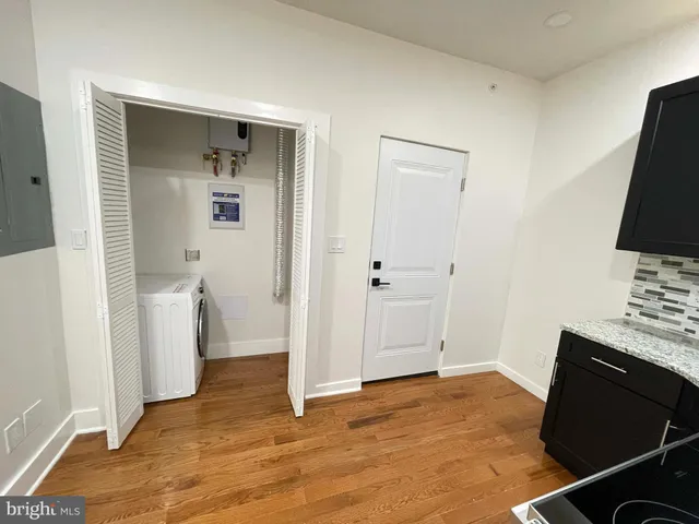 $1,000 | 309 South 60th Street, Unit 1, Philadelphia, PA 19143