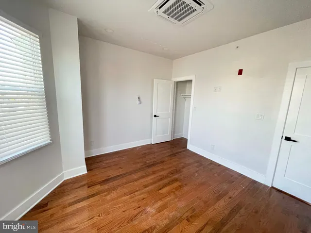 $1,000 | 309 South 60th Street, Unit 1, Philadelphia, PA 19143
