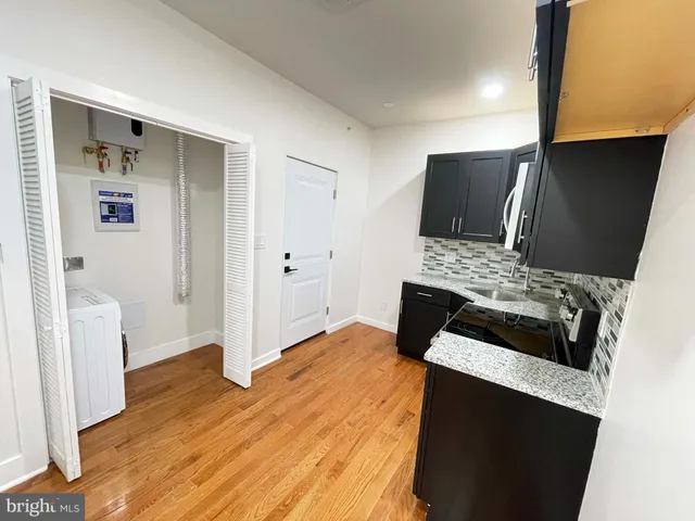 $1,000 | 309 South 60th Street, Unit 1, Philadelphia, PA 19143