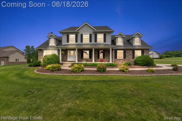 $589,998 | 5222 Coulter Lake Boulevard, Clarkston, MI 48348