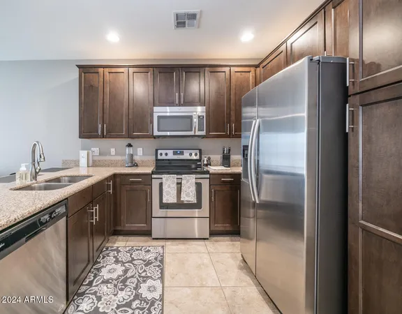 $2,200 | 2511 West Queen Creek Road, Unit 132, Chandler, AZ 85248