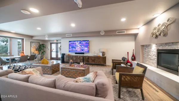 $2,200 | 2511 West Queen Creek Road, Unit 132, Chandler, AZ 85248