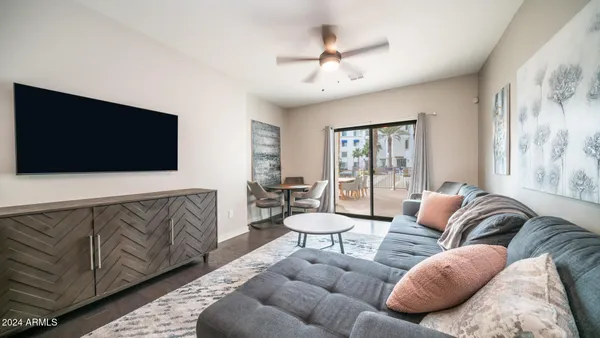 $2,200 | 2511 West Queen Creek Road, Unit 132, Chandler, AZ 85248