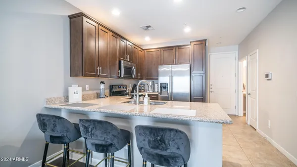 $2,200 | 2511 West Queen Creek Road, Unit 132, Chandler, AZ 85248