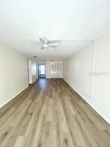 $1,300 | 3950 Roxane Boulevard, Unit 2B, Sarasota, FL 34235