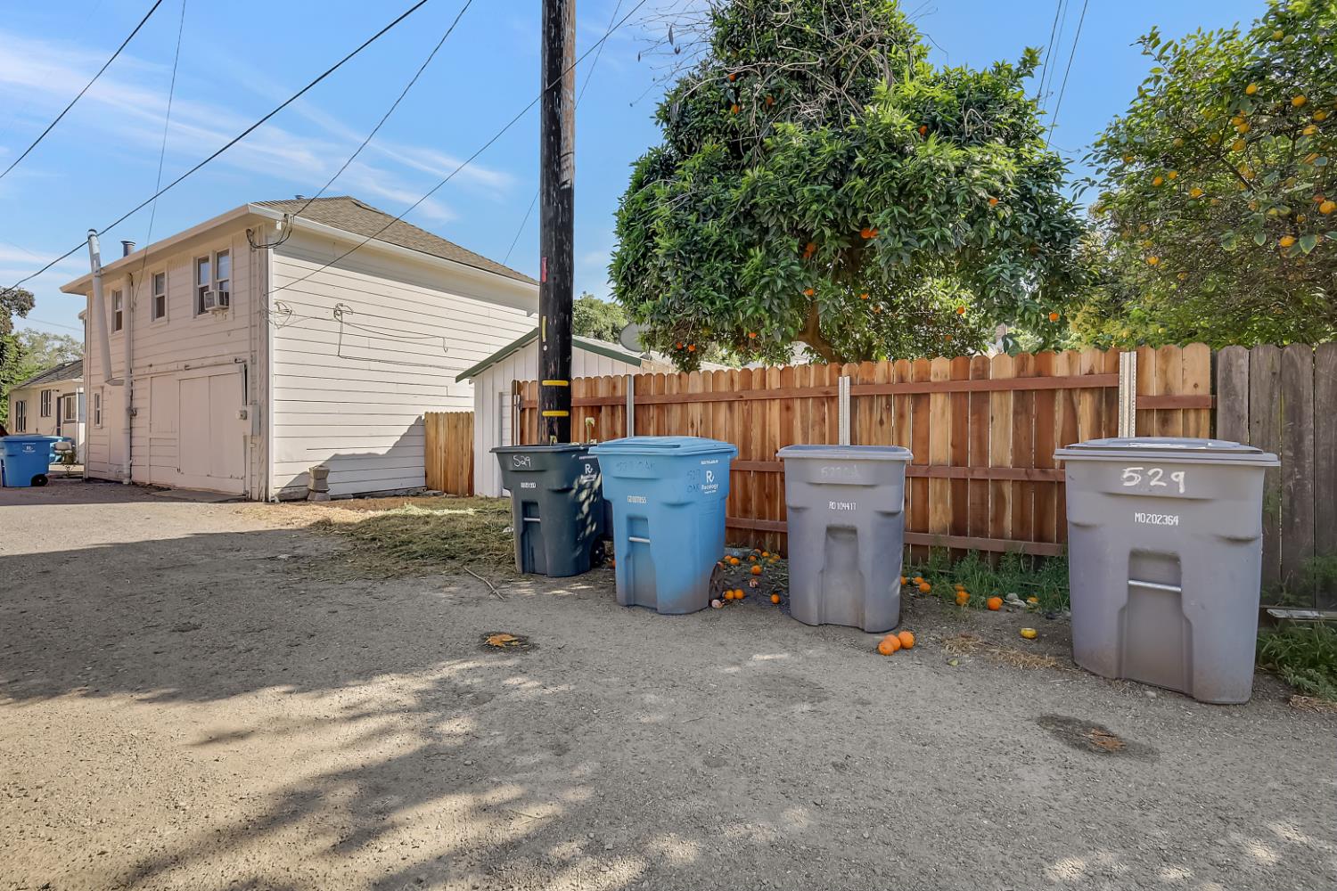 528 Clay Street Colusa, CA 95932 - Photo 36 of 36 Alley