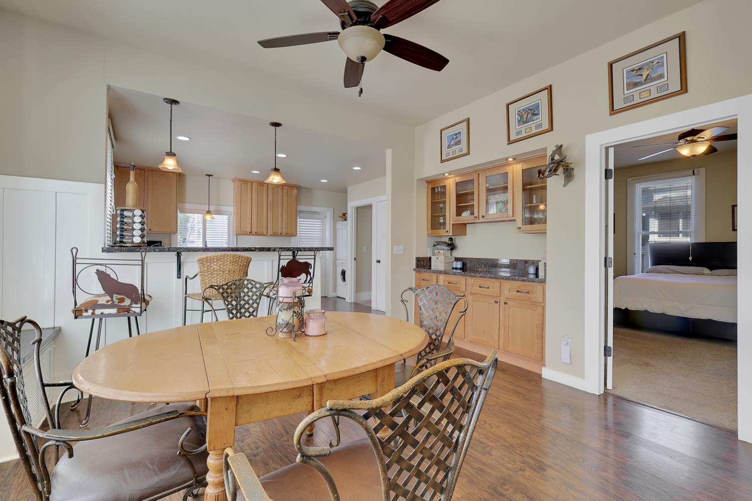 528 Clay Street Colusa, CA 95932 - Photo 9 of 36 Dining Room