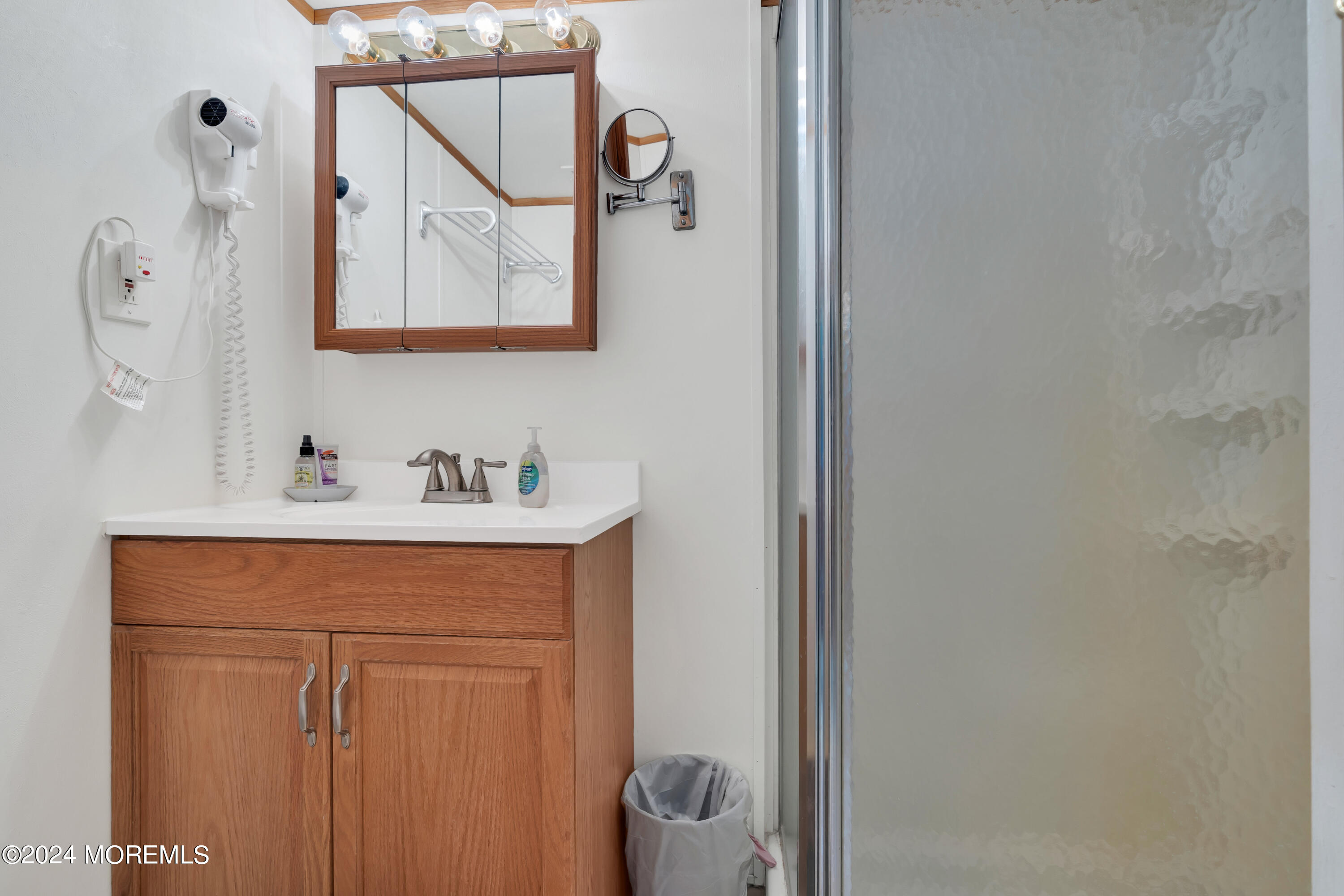 724 Monmouth Road, Unit 24 Cream Ridge, NJ 08514 - Photo 14 of 23 013_dsc02813